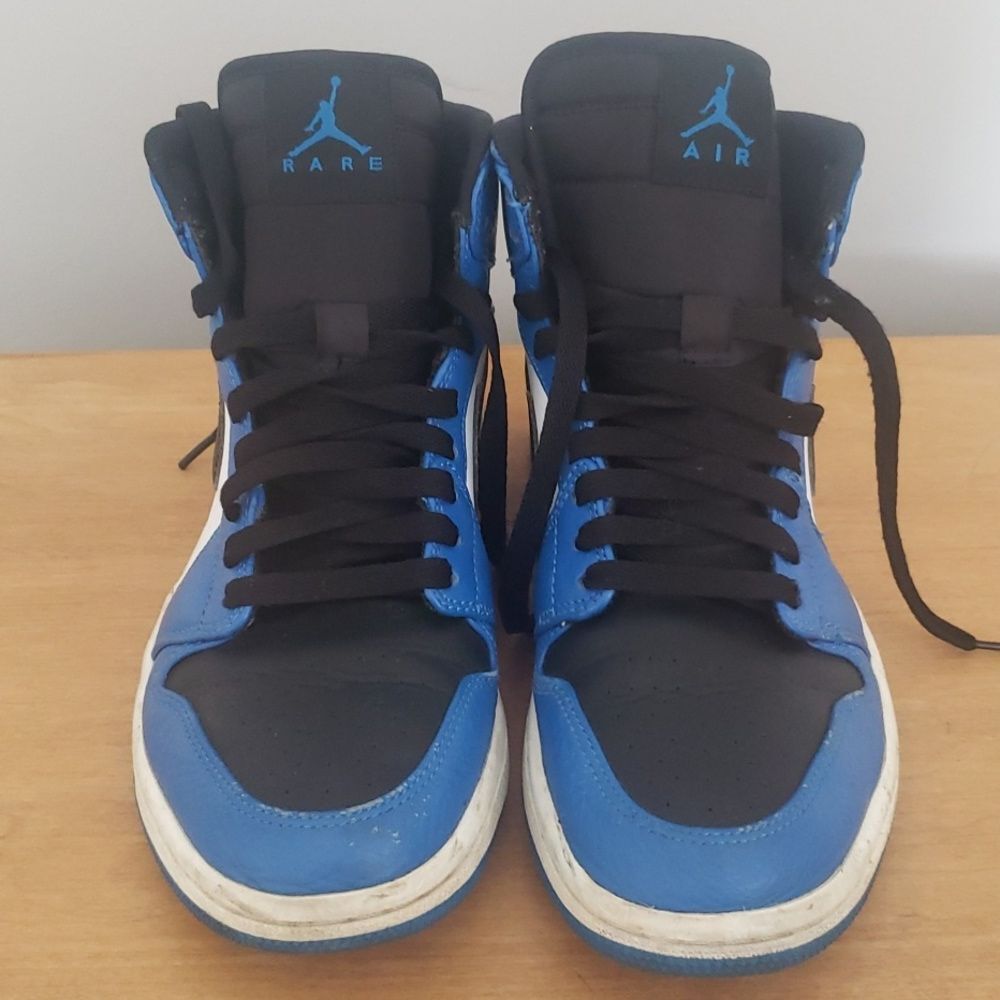 Nike Air Jordan 1 Retro High Rare Air Soar sneakers men’s bore color size 8